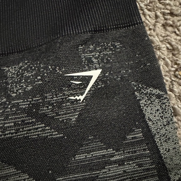 Gymshark Adapt Ombre Seamless Cycling Shorts - Picture 4 of 6